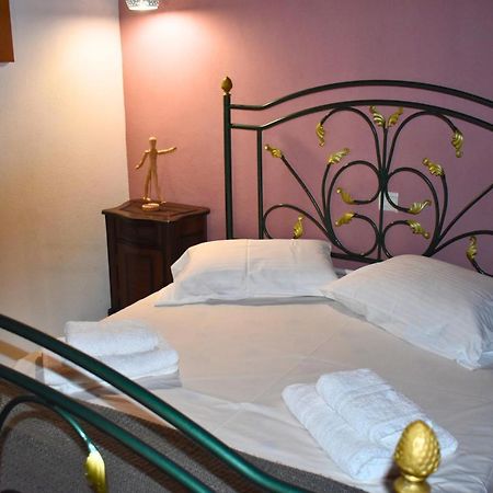 Lila'S Guest House Mikros Prinos エクステリア 写真