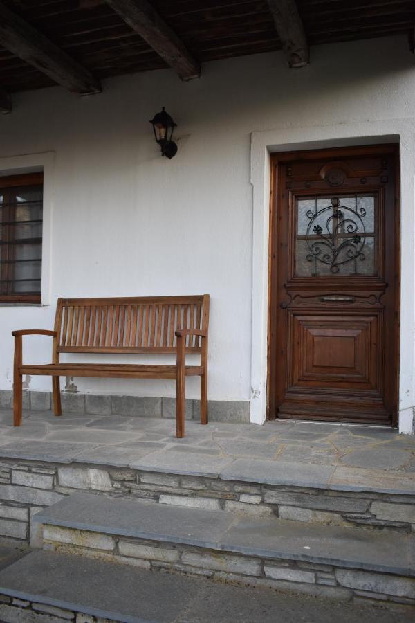 Lila'S Guest House Mikros Prinos エクステリア 写真