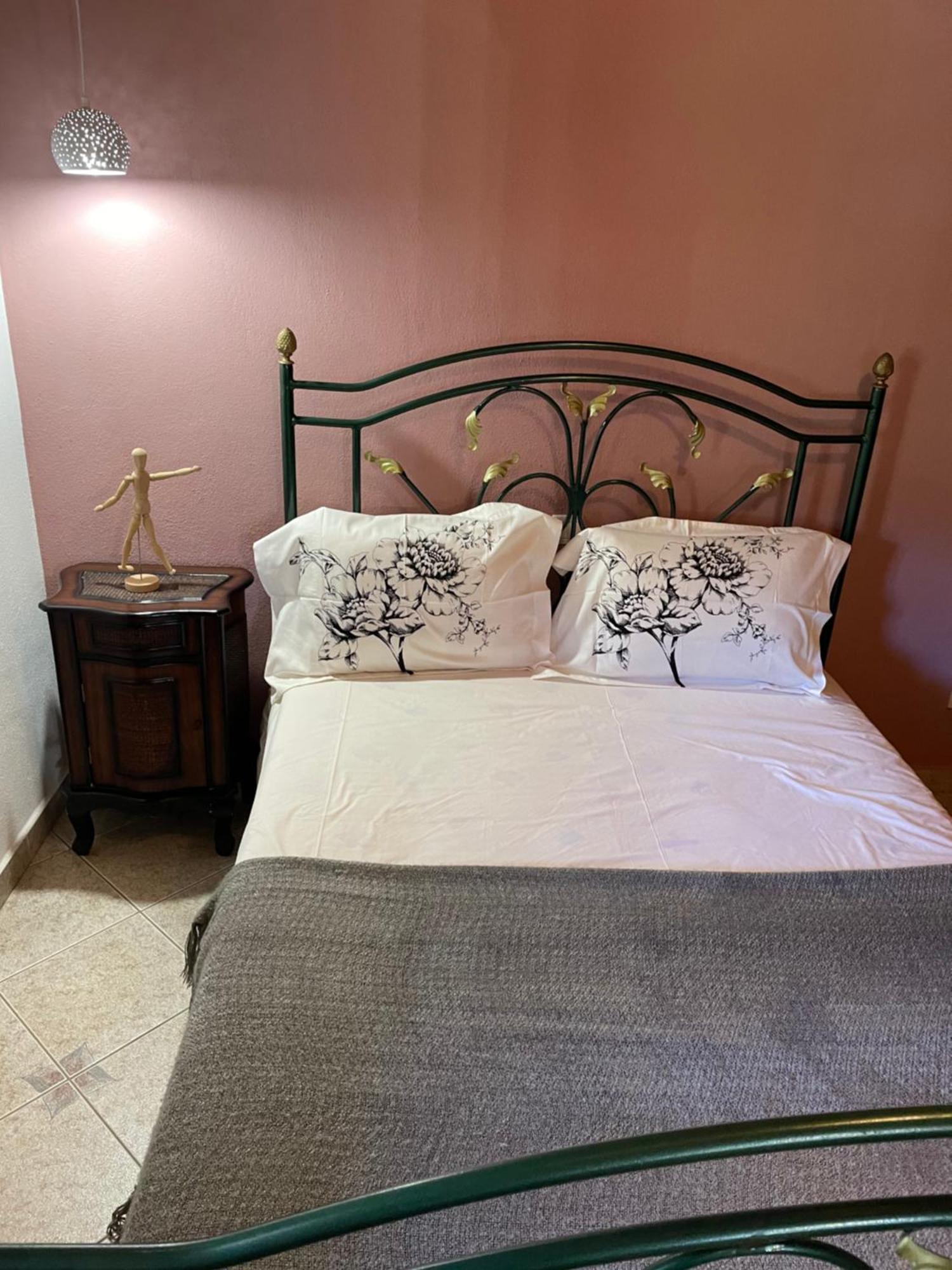 Lila'S Guest House Mikros Prinos エクステリア 写真