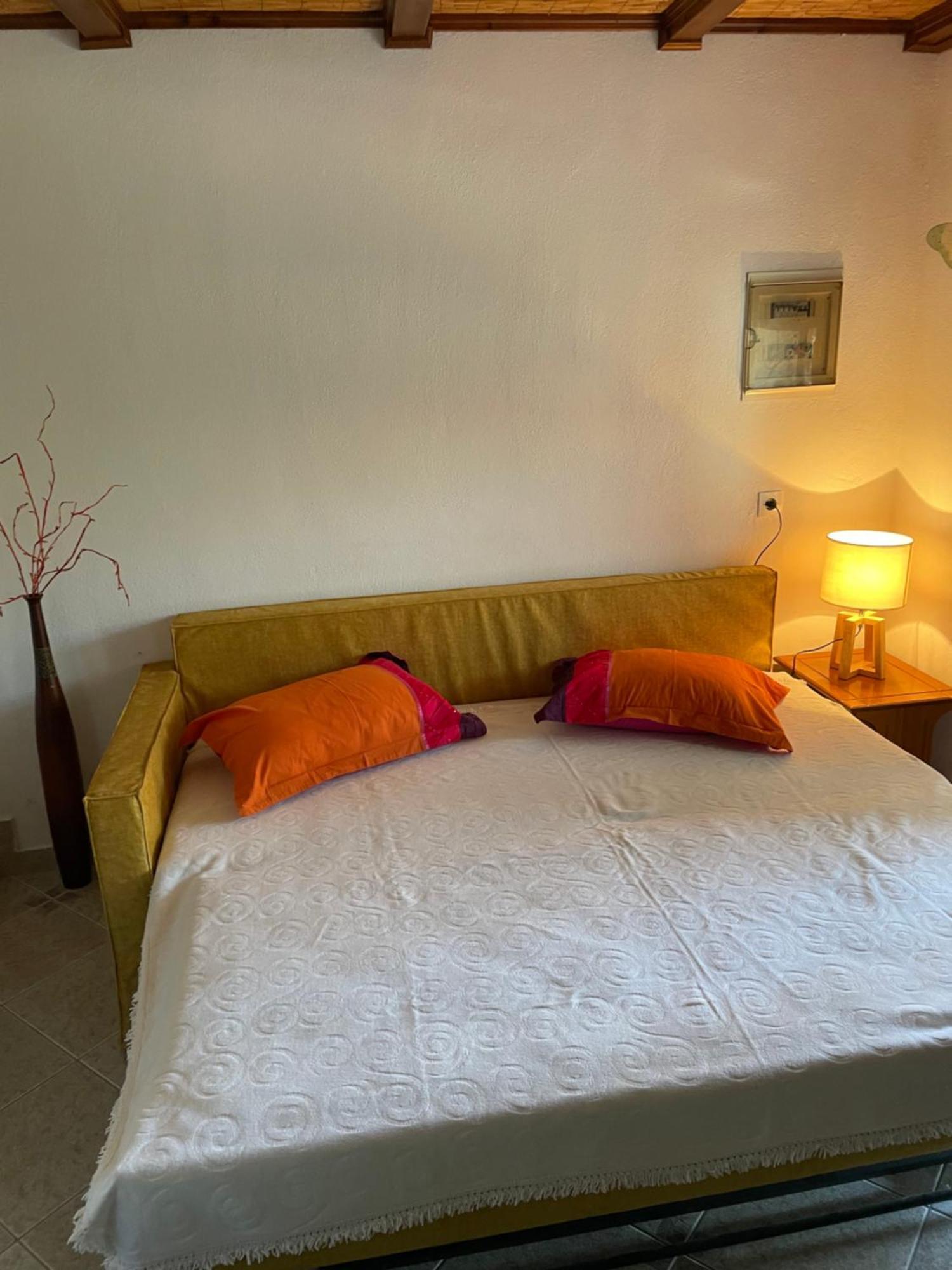 Lila'S Guest House Mikros Prinos エクステリア 写真
